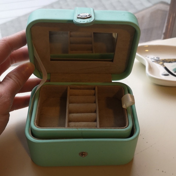 Jewellery holder/travel case - Picture 2 of 5